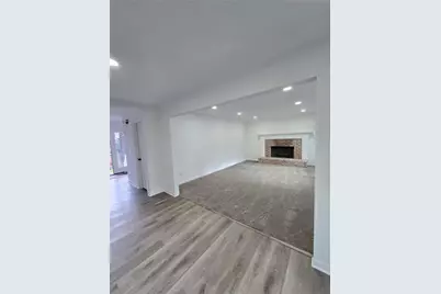 535 Woodrow Drive, Lawrenceville, GA 30043 - Photo 10