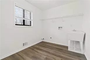 700 Marshview Close, Roswell, GA 30076 - Photo 28