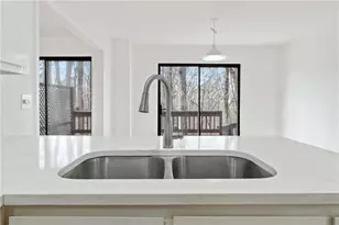 700 Marshview Close, Roswell, GA 30076 - Photo 14