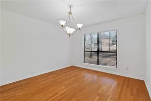 700 Marshview Close, Roswell, GA 30076 - Photo 8