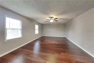 629 Driftwood Dr, Woodstock, GA 30189 - Photo 4