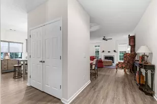 2021 Crestview Way, Woodstock, GA 30188 - Photo 4