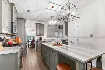 2021 Crestview Way, Woodstock, GA 30188 - Photo 10