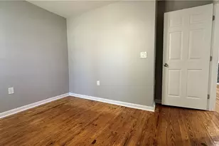1770 Springview Rd NW, Atlanta, GA 30314 - Photo 12