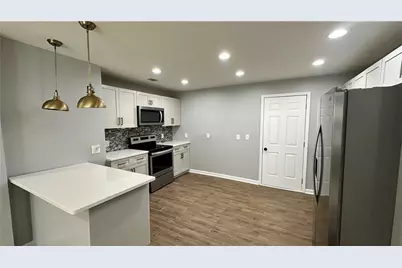 1770 Springview Road NW, Atlanta, GA 30314 - Photo 8
