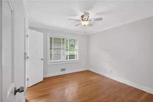 1370 Driftwood Ct, Roswell, GA 30075 - Photo 18