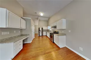 139 Autumn Creek Dr, Dallas, GA 30157 - Photo 6