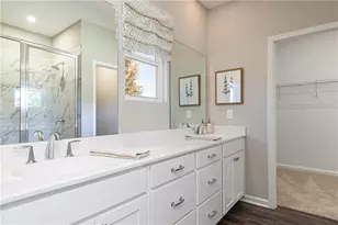 4325 Buttonwood Ln, Lilburn, GA 30047 - Photo 28