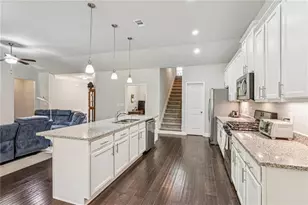 221 Charlotte Dr, Hoschton, GA 30548 - Photo 12