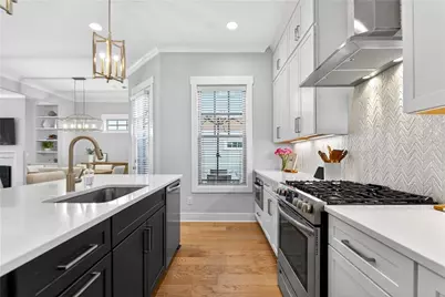 805 Castile Lane, Woodstock, GA 30188 - Photo 14