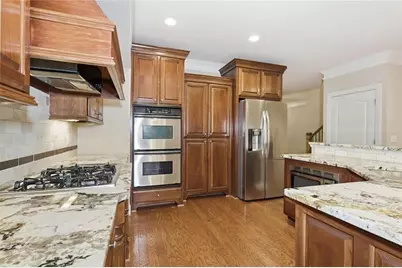 2618 Long Pointe, Roswell, GA 30076 - Photo 8