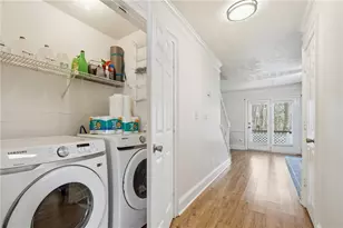 306 Autumn Leaf Way, Norcross, GA 30093 - Photo 10