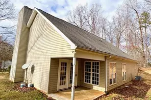 41 Oakmont Dr, Cleveland, GA 30528 - Photo 4