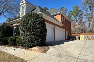 11025 Bracebridge Rd, Alpharetta, GA 30022 - Photo 2