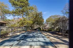 410 Candler Park Dr NE, Atlanta, GA 30307 - Photo 26