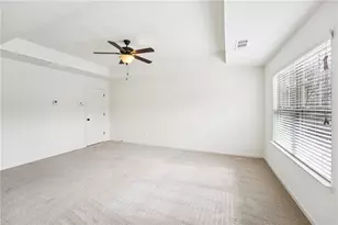 1921 Paxton Ridge Ct, Lilburn, GA 30047 - Photo 34