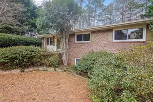 2350 Jomarc Way, Marietta, GA 30062 - Photo 8