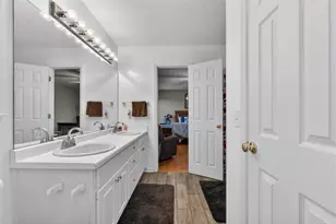 1982 Moccasin Gap Rd, Lula, GA 30554 - Photo 32