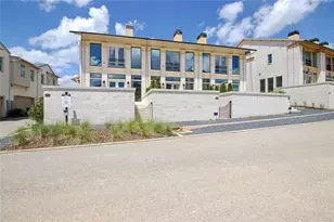 240 Rolison Wy, Fayetteville, GA 30214 - Photo 2