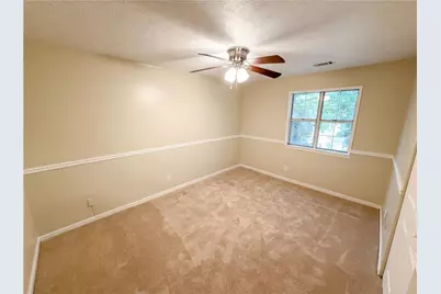 105 Vineyard Pond Drive NW, Norcross, GA 30071 - Photo 4