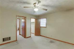 406 Thunder Rd, Buford, GA 30518 - Photo 26