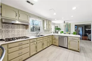 5027 Castlewood Dr SW, Lilburn, GA 30047 - Photo 4