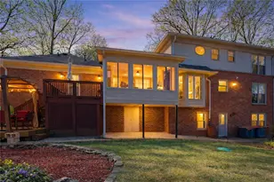 5027 Castlewood Dr SW, Lilburn, GA 30047 - Photo 32