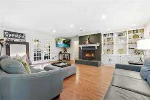 5027 Castlewood Dr SW, Lilburn, GA 30047 - Photo 8