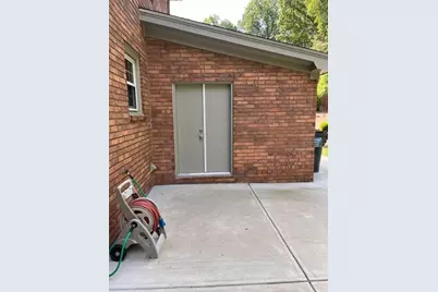 871 Cedar Trace SW, Lilburn, GA 30047 - Photo 38