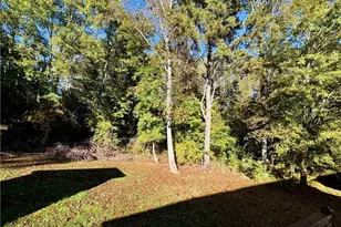 208 Maple Street S, Dawsonville, GA 30534 - Photo 16