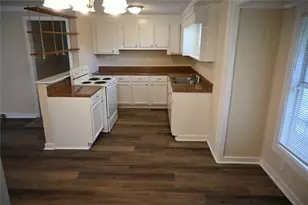 6363 Melrose St, Douglasville, GA 30134 - Photo 4