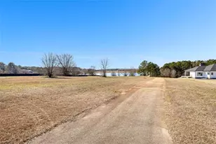 404 Whipple Ave, Williamson, GA 30292 - Photo 82