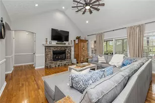 696 State Rte 18, Barnesville, GA 30204 - Photo 8