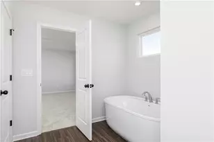 1370 Jordan Brook Dr, Lawrenceville, GA 30043 - Photo 18