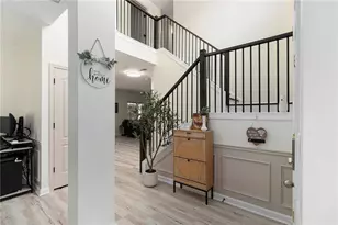 1611 Hillside Bend Crossing, Lawrenceville, GA 30043 - Photo 6