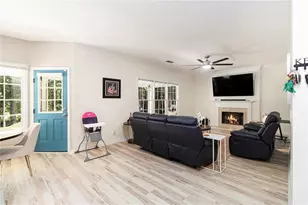 1611 Hillside Bend Crossing, Lawrenceville, GA 30043 - Photo 18