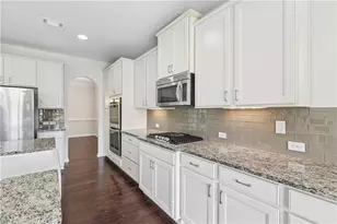 5155 Northview Lake, Cumming, GA 30040 - Photo 2