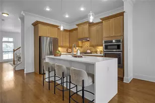 343 Alderwood Ln, Sandy Springs, GA 30328 - Photo 6