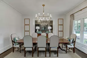 923 Little Darby Ln, Suwanee, GA 30024 - Photo 8