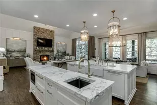 923 Little Darby Ln, Suwanee, GA 30024 - Photo 22