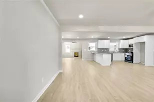 1963 Shepherd Cir SW, Atlanta, GA 30311 - Photo 4