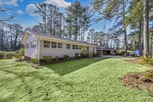 1963 Shepherd Cir SW, Atlanta, GA 30311 - Photo 2