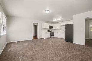 3932 Jane Marie Ln, Decatur, GA 30035 - Photo 6