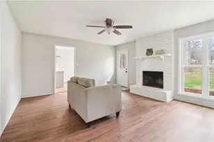 152 Club Cir, Stockbridge, GA 30281 - Photo 8