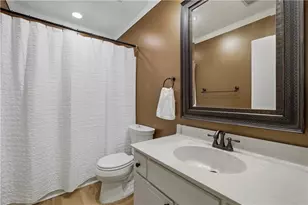 3405 Ashwood Ln, Atlanta, GA 30341 - Photo 16