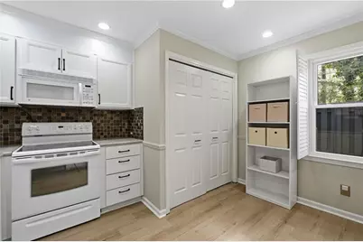 3405 Ashwood Lane, Atlanta, GA 30341 - Photo 12