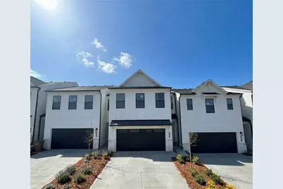 7304 Mulberry Trace Lane Lane, Flowery Branch, GA 30542 - Photo 2