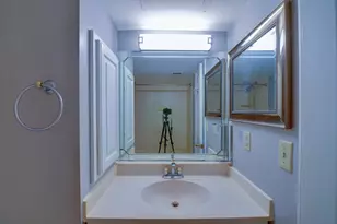 2870 Pharr Ct South NW, Atlanta, GA 30305 - Photo 16