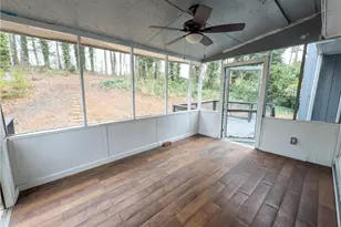 124 Creekview Dr, Woodstock, GA 30188 - Photo 10