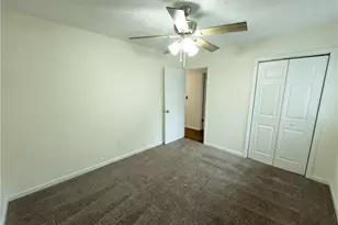 124 Creekview Dr, Woodstock, GA 30188 - Photo 16